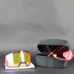 Smith 4D MAG Brille Mit Magnetischer Scheibe Lava/CP Sun Red Mirror + Storm Yellow Damen, Herren 11 Smith 4D MAG Brille Mit Magnetischer Scheibe Lava/CP Sun Red Mirror + Storm Yellow Damen, Herren -Ski Equipment Sale smith 4d mag m007322rn996k lava 04 gross