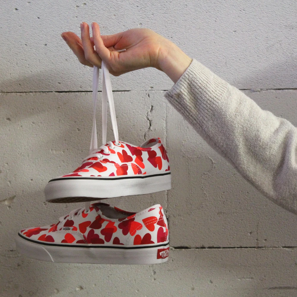 Vans Authentic Sneaker (Valentines Heart) True White/Fuchsia Damen 7 Vans Authentic Sneaker (Valentines Heart) True White/Fuchsia Damen - Image 5