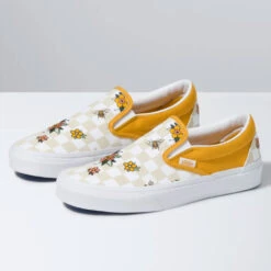 Vans Classic Slip-On Slipper (Cottage Check) Black/True White Damen, Herren -Ski Equipment Sale vans classic slip on cottage check black white 02 grossbh6C9Ce4G2F6g