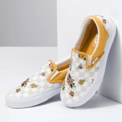 Vans Classic Slip-On Slipper (Cottage Check) Black/True White Damen, Herren -Ski Equipment Sale vans classic slip on cottage check black white 03 gross29GkK2VIgAZbp