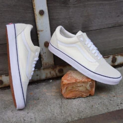 Vans Old Skool Sneaker Classic White/True White Damen, Herren -Ski Equipment Sale vans old skool classic white va4u3bfrl 06 grossNdkk2FsBdWUwM