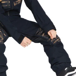 Volcom Romy Schneeanzug Black Damen 20 Volcom Romy Schneeanzug Black Damen -Ski Equipment Sale volcom romy snow suit h0652206 blk 08 gross